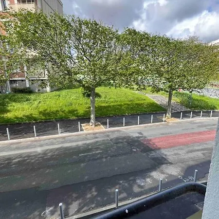 2p Moderne Proche Rer B Apartment