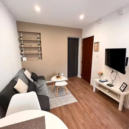 2p Moderne Proche Rer B Apartment *
